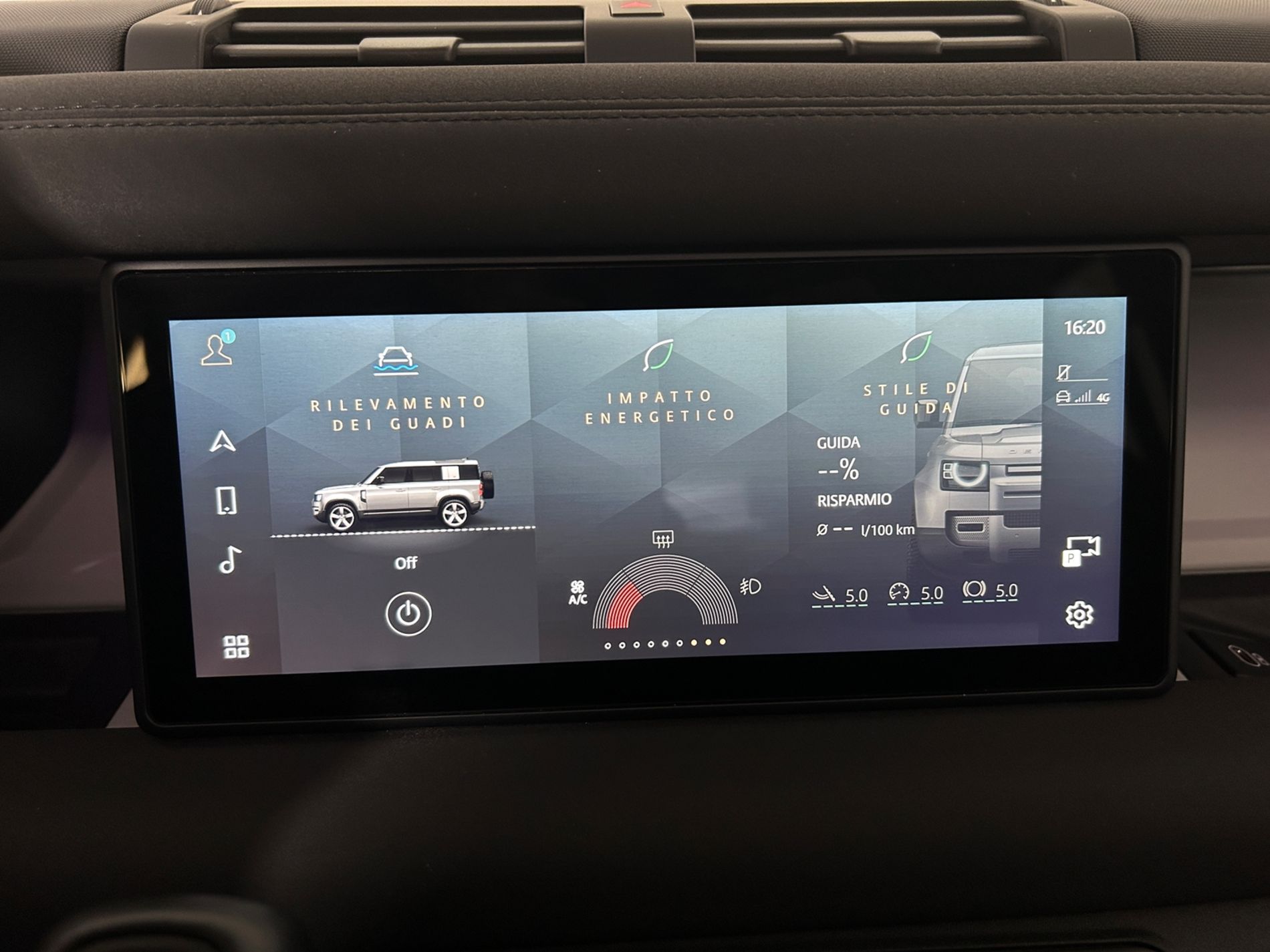 Defender 110 3.0d i6 mhev SE awd 200cv auto - Autoviemme